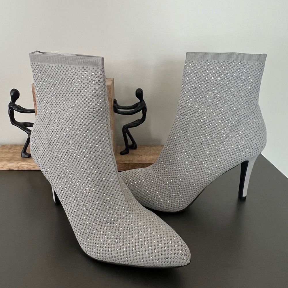 Mia Mercy Boot - Picture 4 of 11